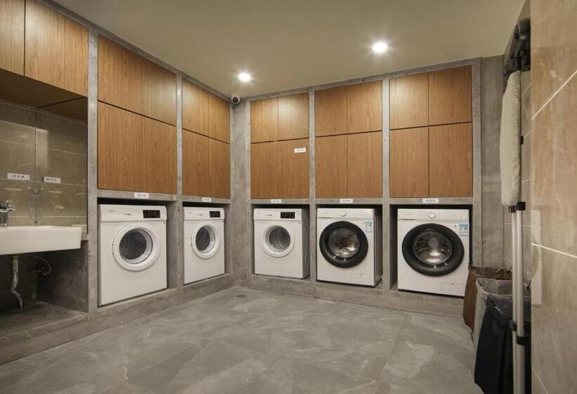 Hotel Dongguan Tangxia Huaman