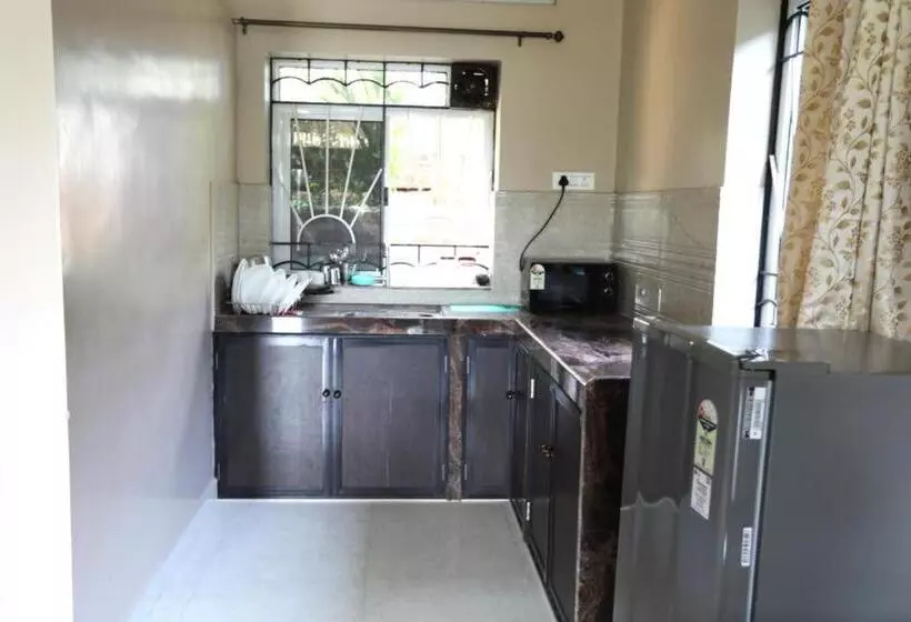 ホテル Nasya S Beach Side Cottages