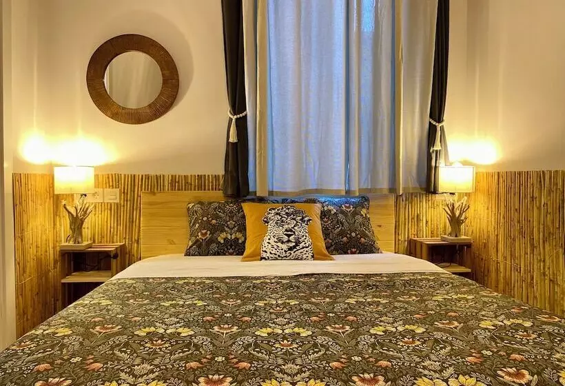 هتل Sabianatura   Boutiquemadrid