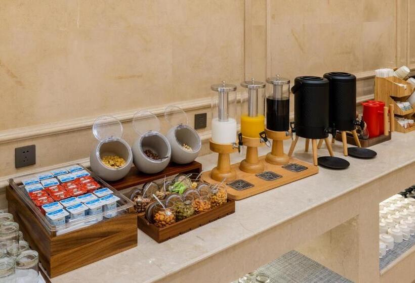 Atour X Hotel Shenzhen Baoan Airport Aviation City