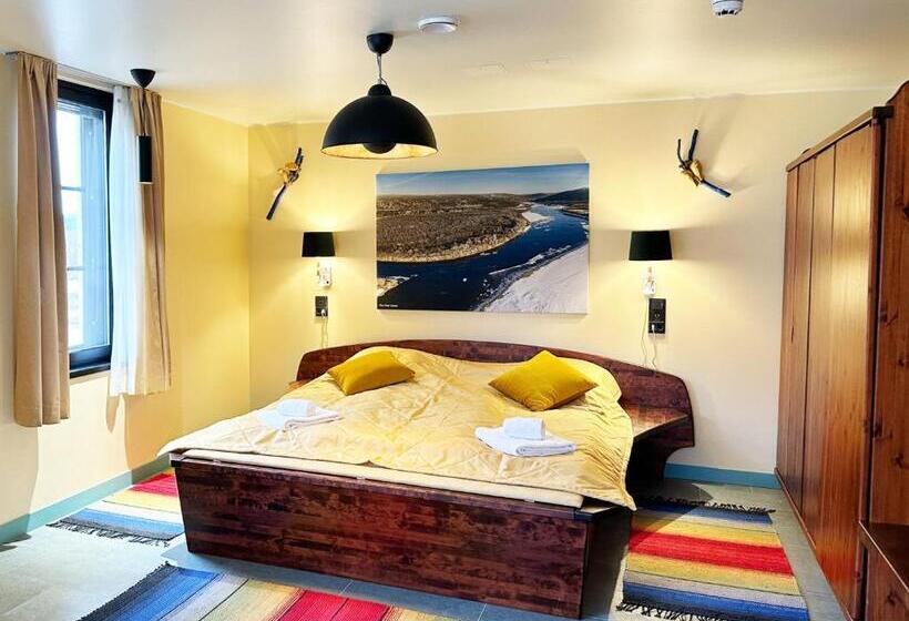 Utsjoki Arctic Resort