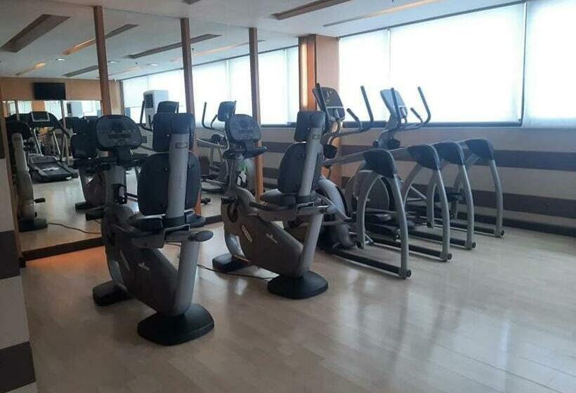 旅馆 Male Bunkbed Room Sharing