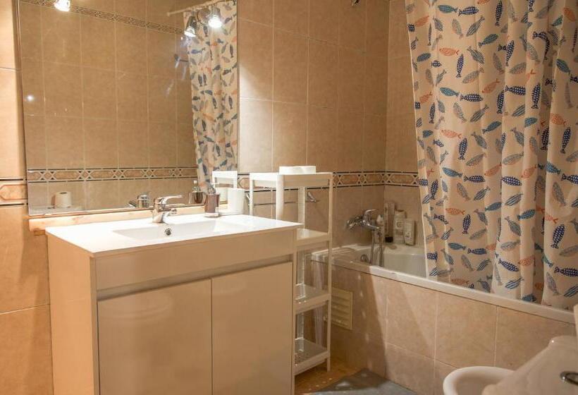 فندق صغير Wakeup Triplex House