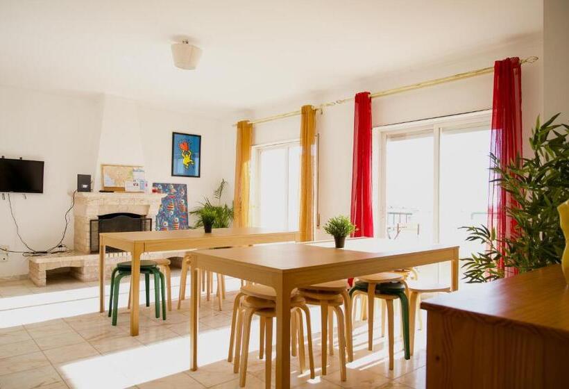 فندق صغير Wakeup Triplex House