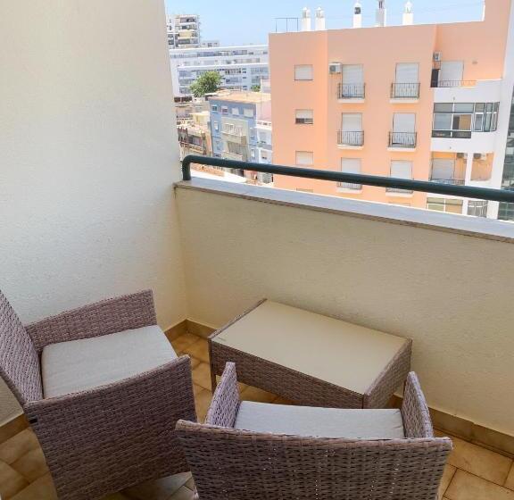 فندق صغير Wakeup Triplex House