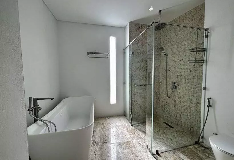 Elite Atoll Condotel