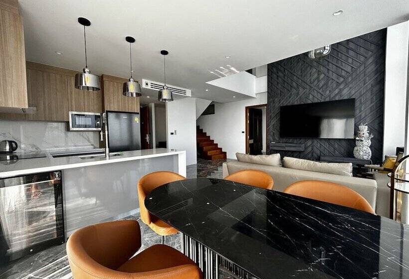 Elite Atoll Condotel