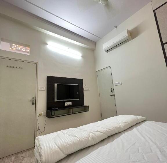 Отель Grand Mala