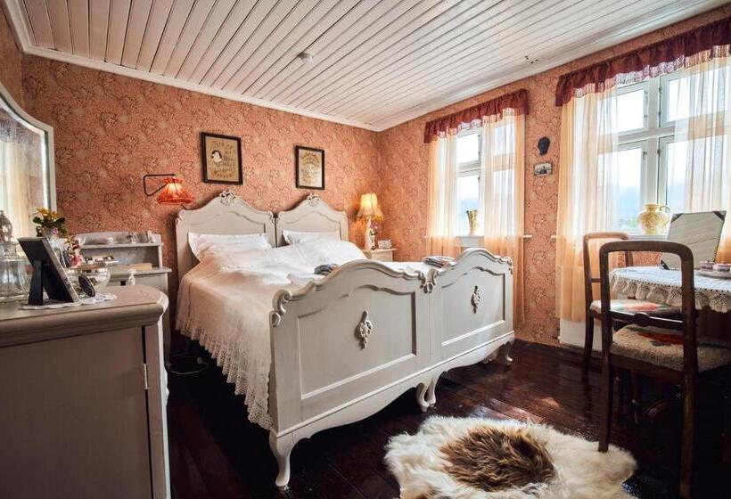 Hotel Heima í Stovu