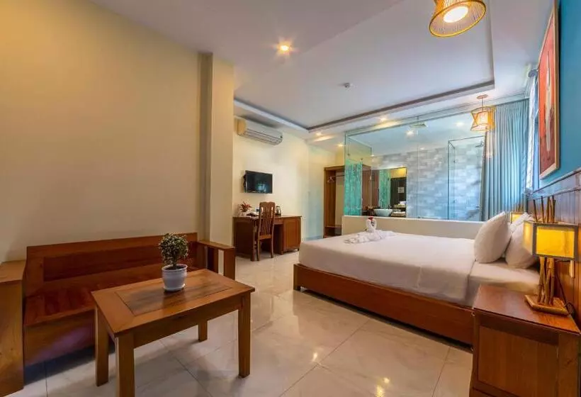 هتل Hoi An Heart Hostel Villa   Bespoke