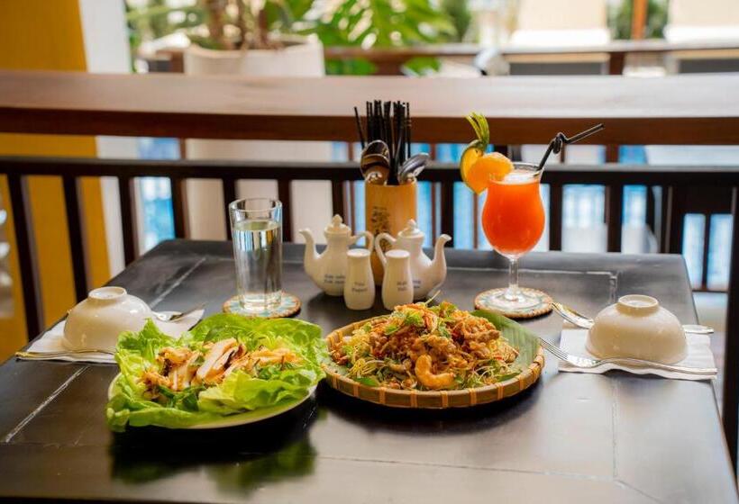 هتل Hoi An Heart Hostel Villa Bespoke