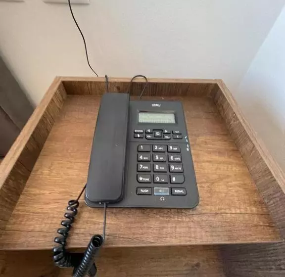 ホテル Kroi Near Castle Entrance Castle And Town View