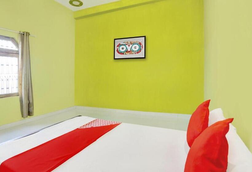 فندق Oyo Flagship 81180 Maa Pitambara