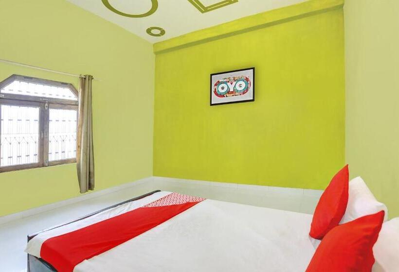 فندق Oyo Flagship 81180 Maa Pitambara