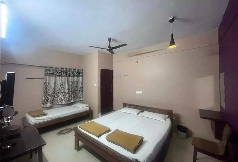 Hotelli Sns Lodge