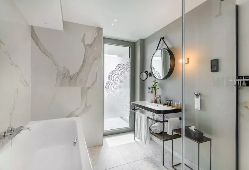 ホテル Vinifera Wine & Spa 5 Stars Superior