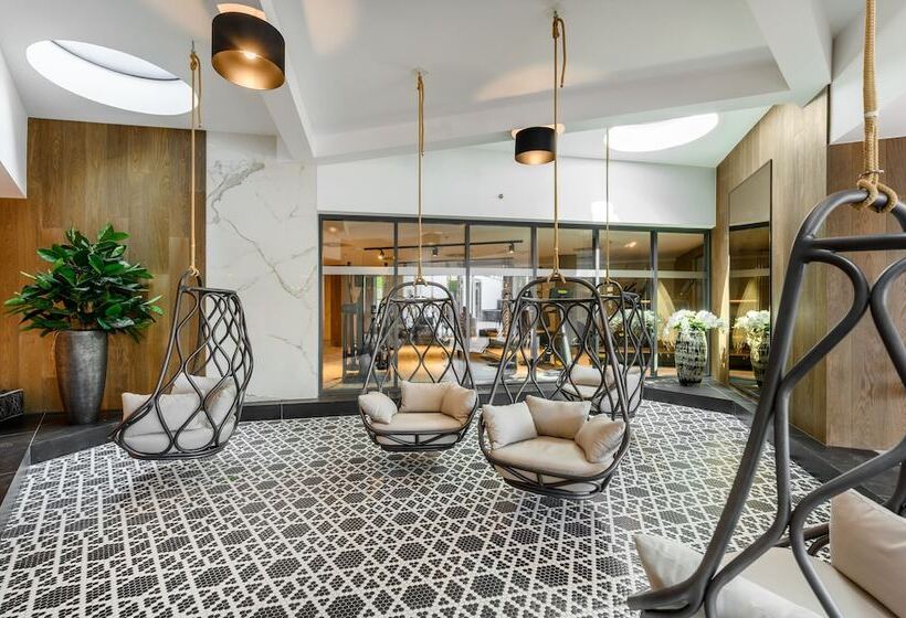 호텔 Vinifera Wine & Spa 5 Stars Superior