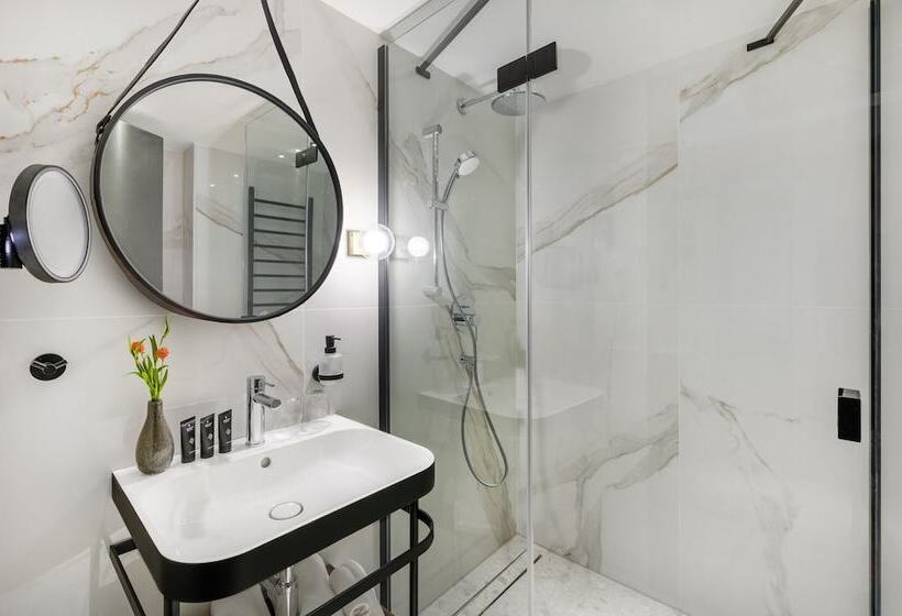 호텔 Vinifera Wine & Spa 5 Stars Superior