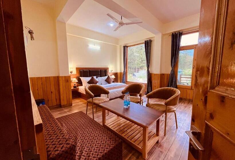 호텔 Winterline Resort, Kasol   A Four Star Luxury Resort
