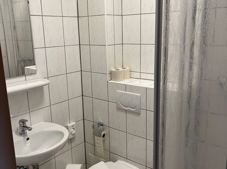 Restaurant Und Pension Alberthafen