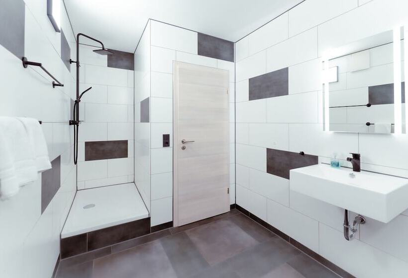 Restaurant Und Pension Alberthafen