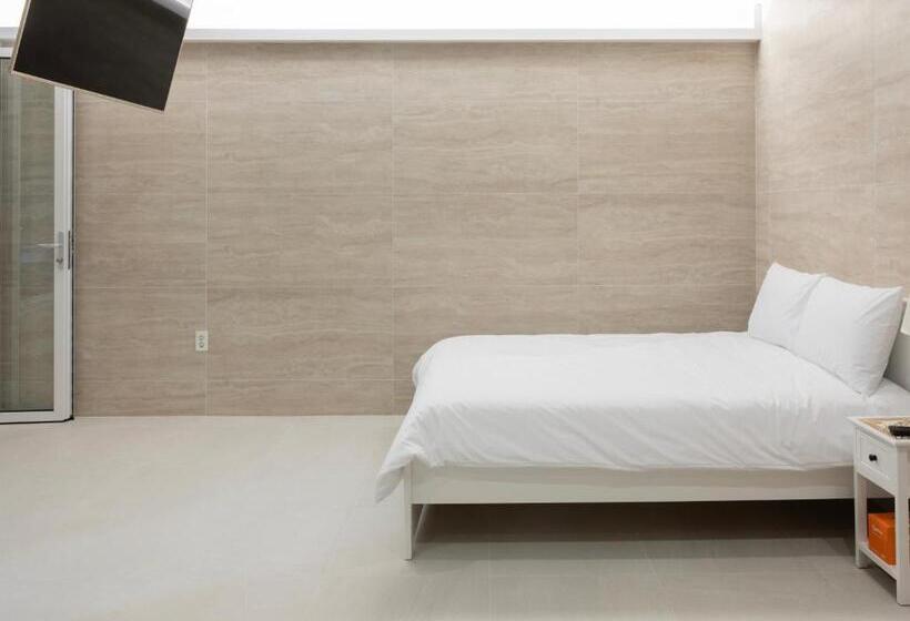 White Castle Pension