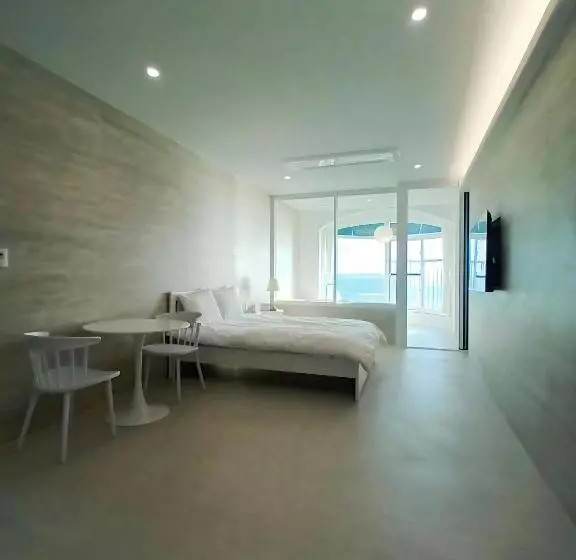 White Castle Pension