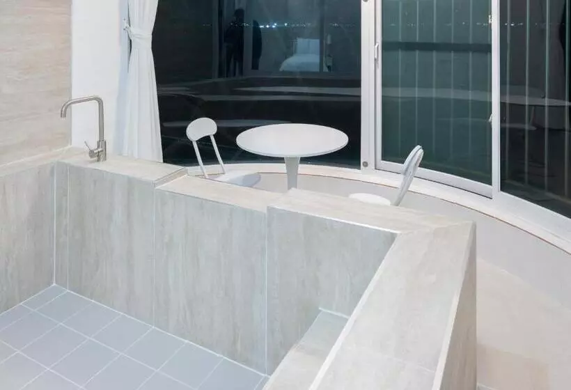 White Castle Pension