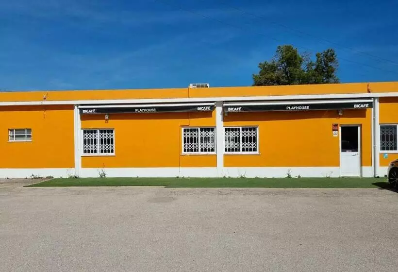 Azulrelax Hostel