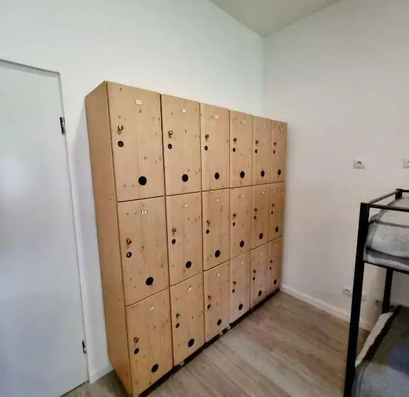 Azulrelax Hostel