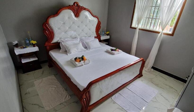 تختخواب و صبحانه Frankfurt Cottages