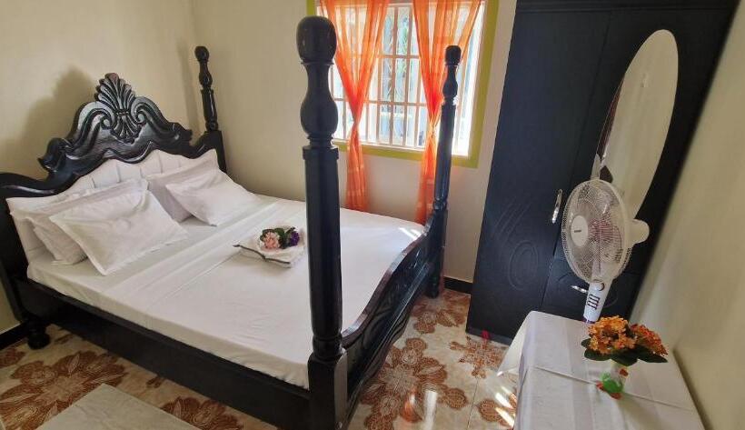 تختخواب و صبحانه Frankfurt Cottages