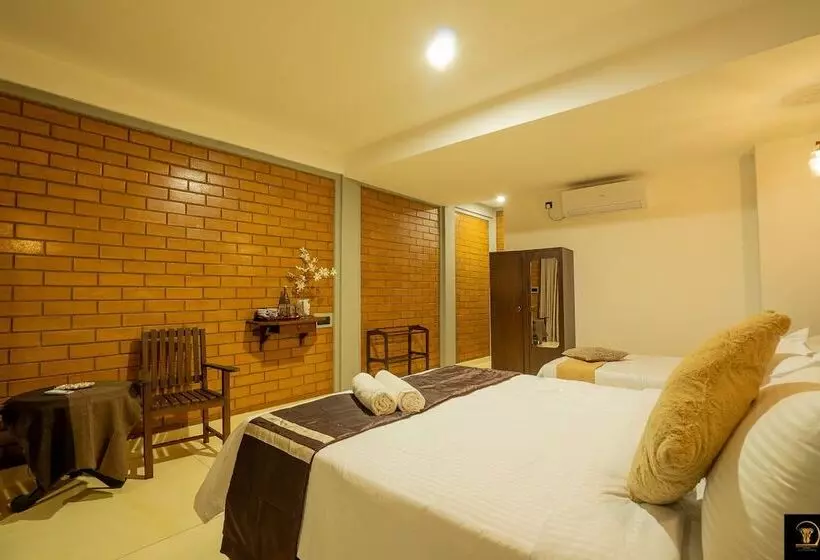 Hotelli Anura S Elephant