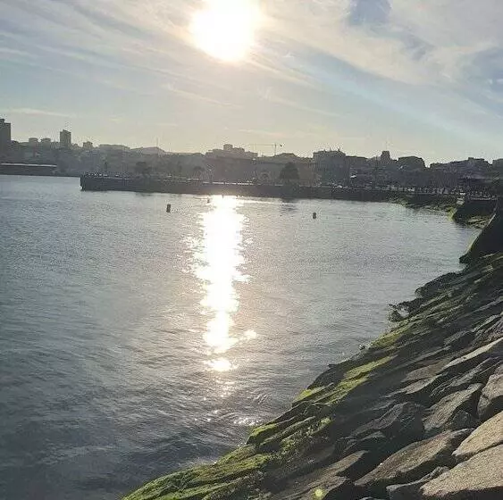 Hotelli Flor De Loto