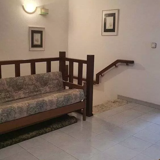 Hotelli Flor De Loto