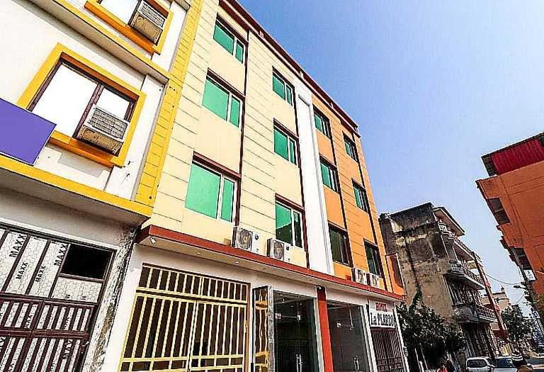 Hotel Oyo Flagship 81052  Elite Inn