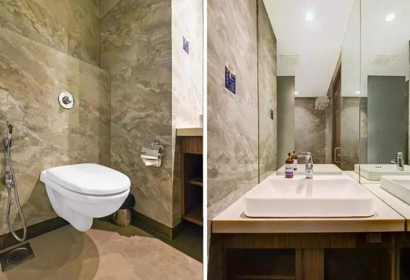 Hotelli Townhouse Oak Swan Resort