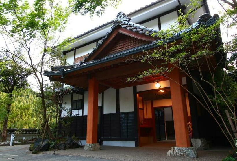 Ryokan Yamakawazenzo