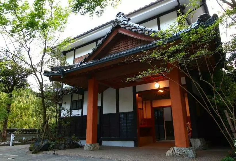 Ryokan Yamakawazenzo