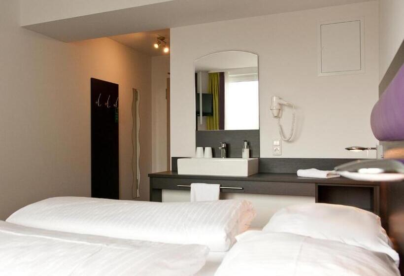 B&f Hotel Am Neumarkt