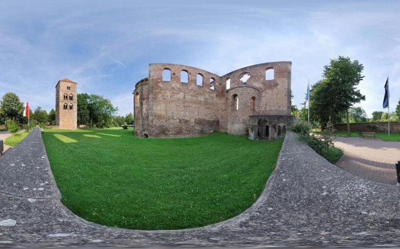 B&f Hotel Am Neumarkt