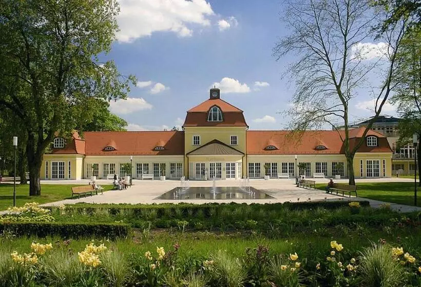 B&f Hotel Am Neumarkt