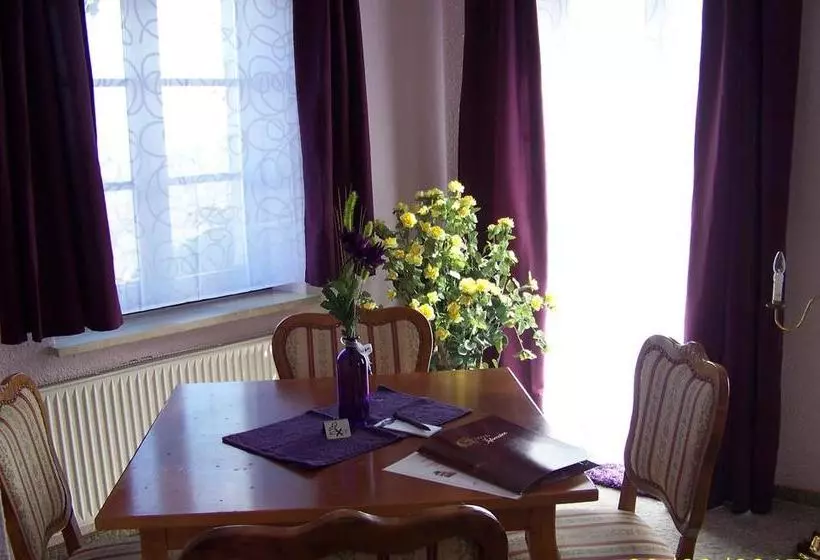 Burghotel Landeskrone