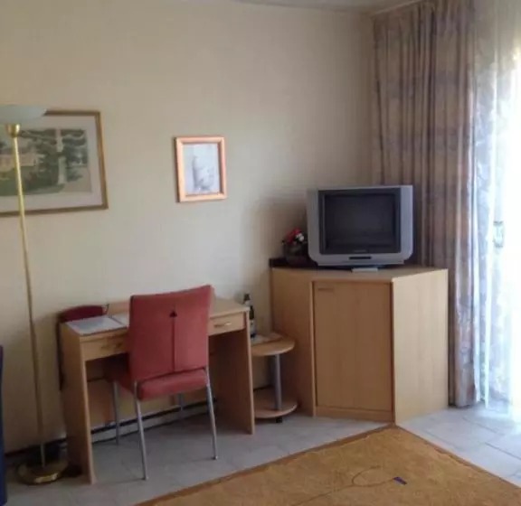 هتل Guesthouse Airminis