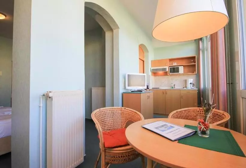 ホテル Appartementhaus Zum Strandkorb