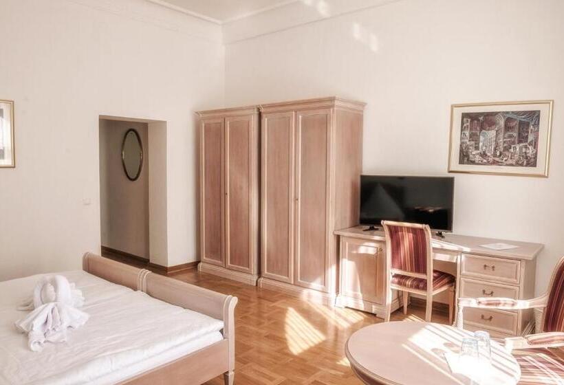 فندق Augustenhof