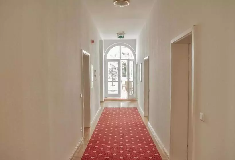 ホテル Augustenhof