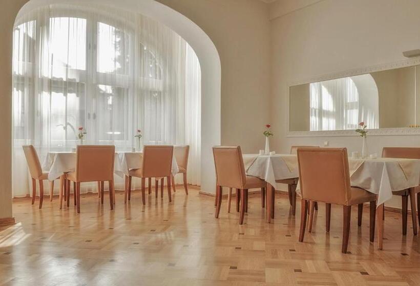 فندق Augustenhof