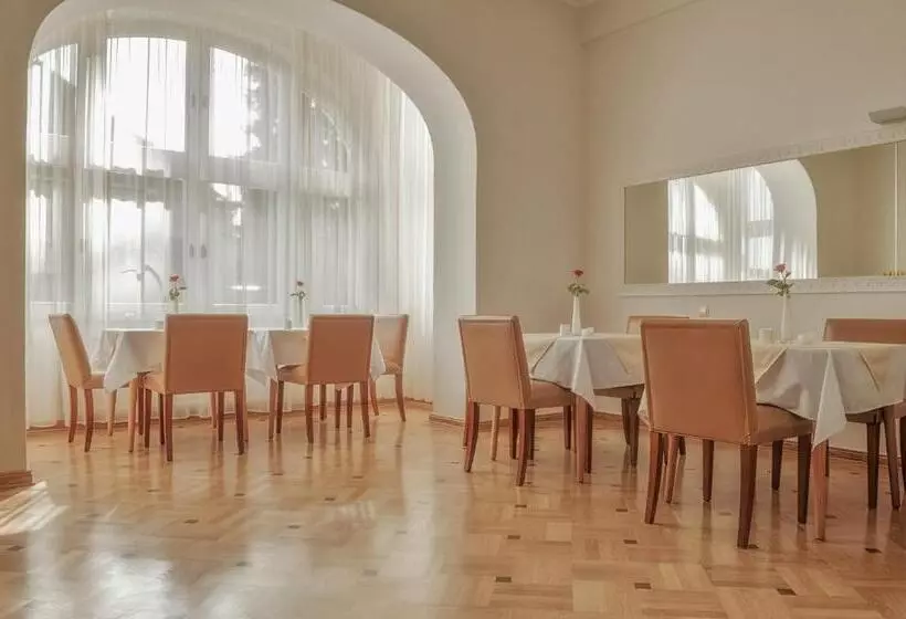 ホテル Augustenhof