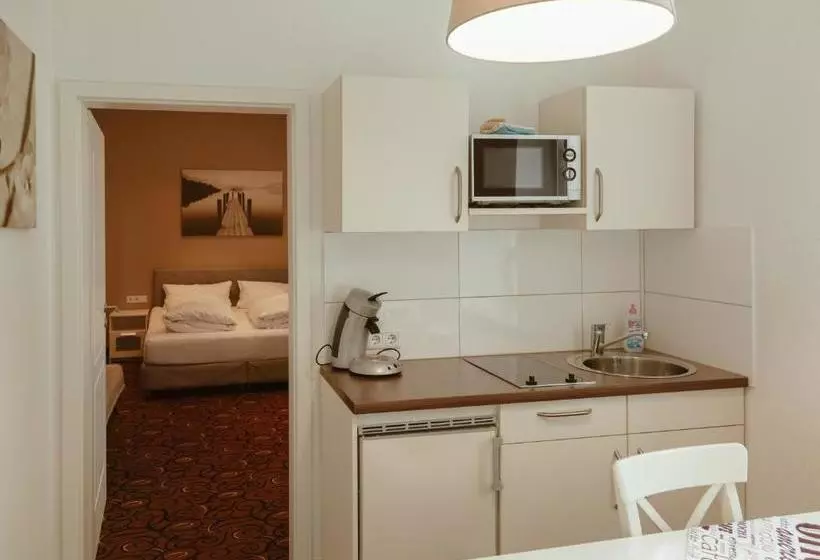 Hotelli Hofgarten Apartments